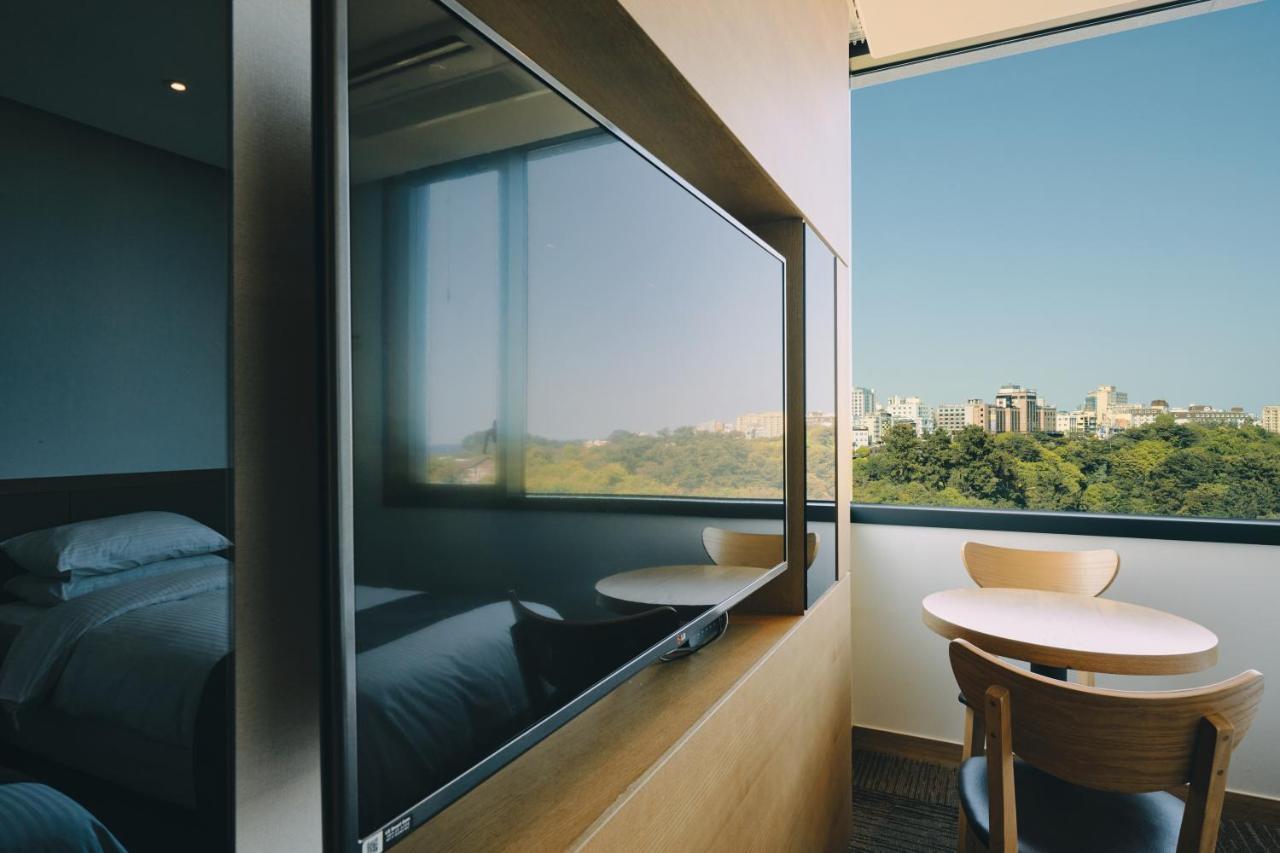Jeju Poong Gyung Hotel Szogüpho Kültér fotó